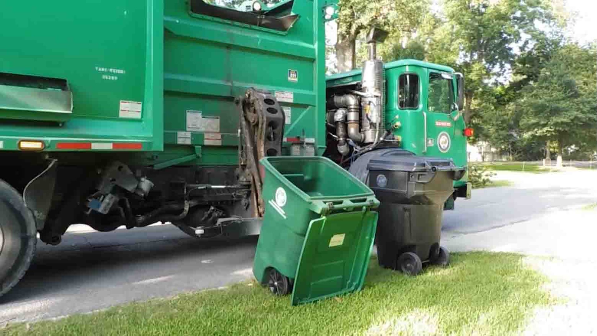 City of Houston responds to complaints of recycling pick-up delays ...