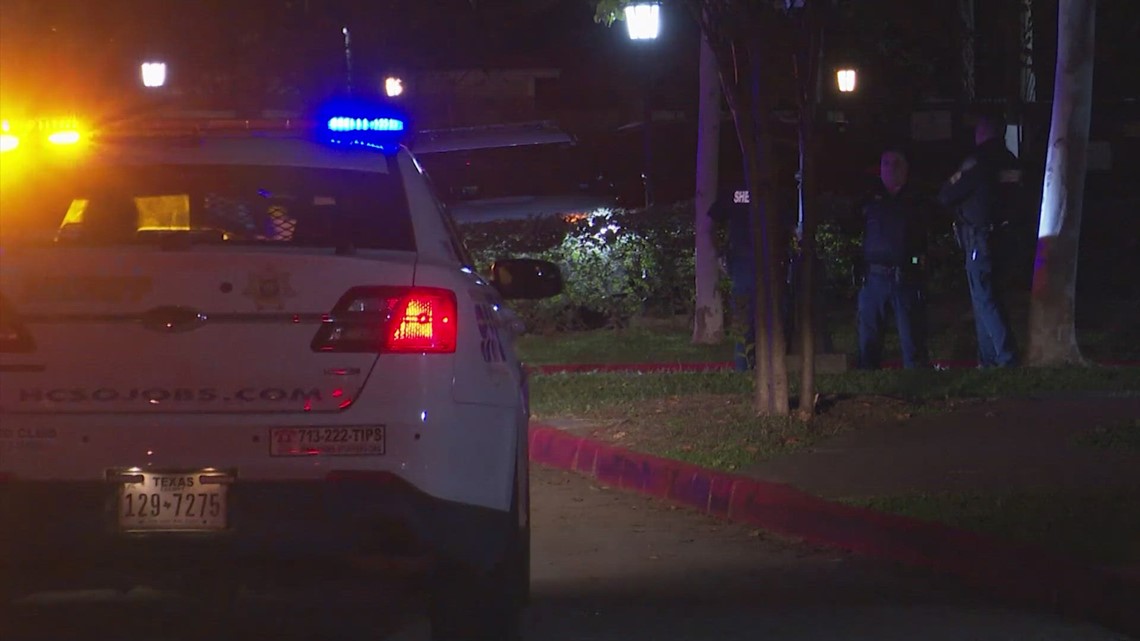 HCSO searching for man accused of shooting girlfriend to death in north ...