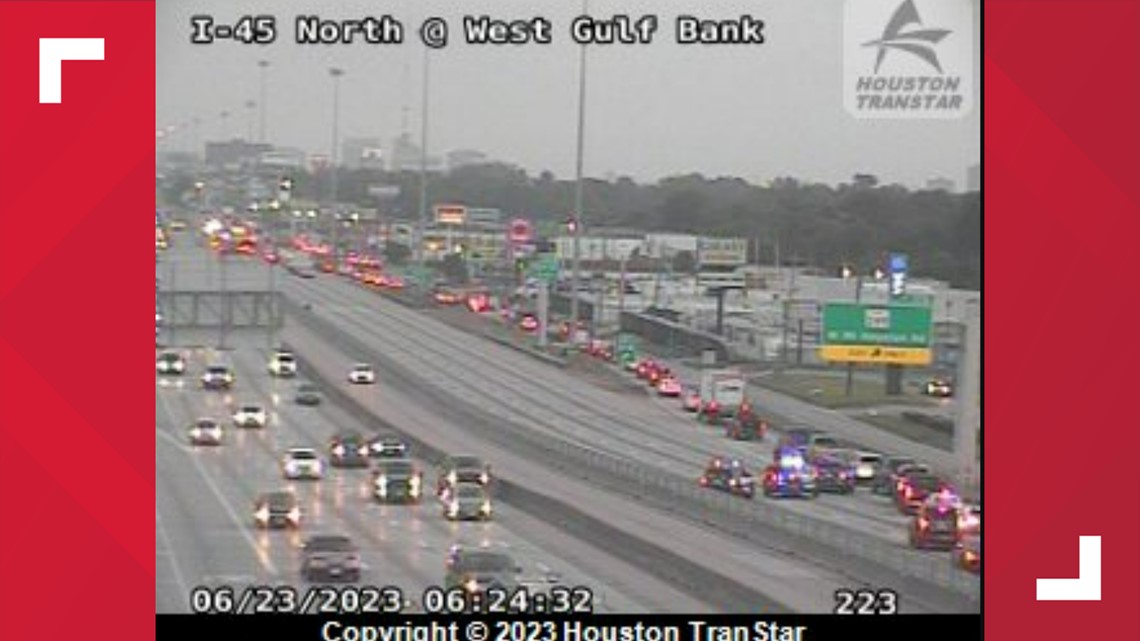 Deadly crash shuts down I-45 North Freeway | Houston ttraffic | khou.com