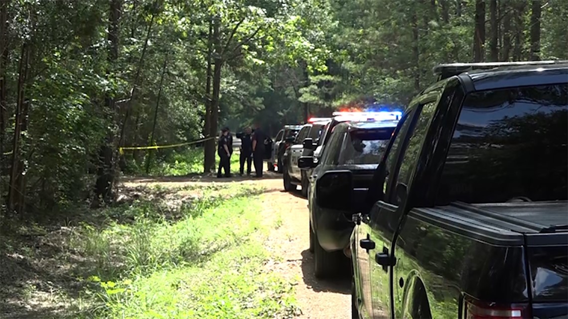 Raw video Bodies found in New Caney woods