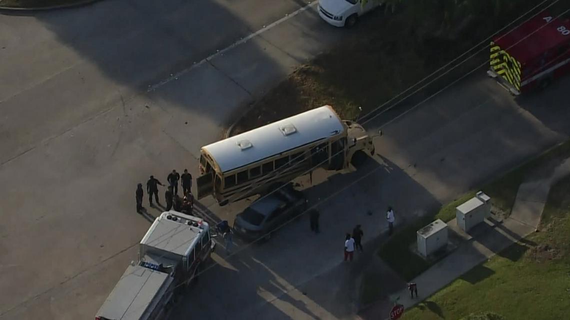 Fort Bend ISD bus involved in crash on Fondren near Chasewind | khou.com