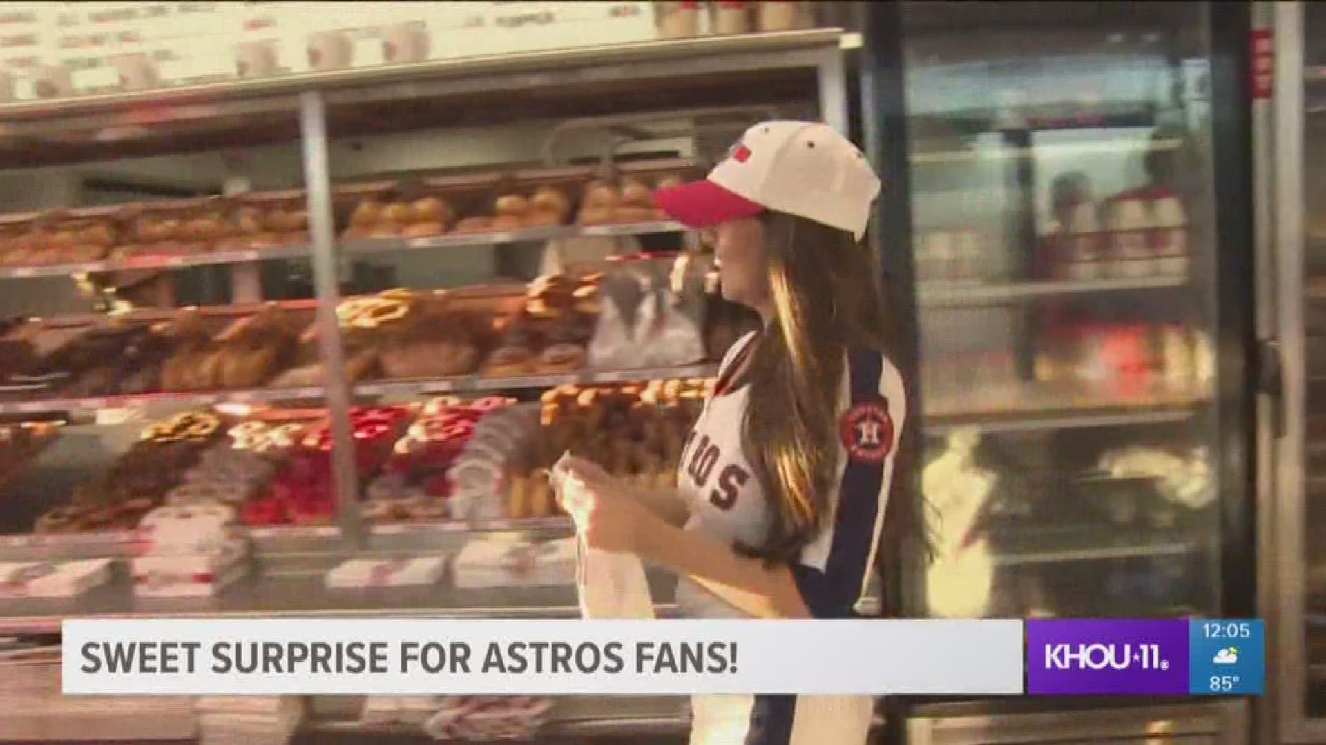 Some Astros fans got a sweet surprise Monday morning! The Astros Shooting Stars surprised customers at the Shipley's on Bissonnet, serving up the "Stro-Nuts," Astros-themed donuts.
