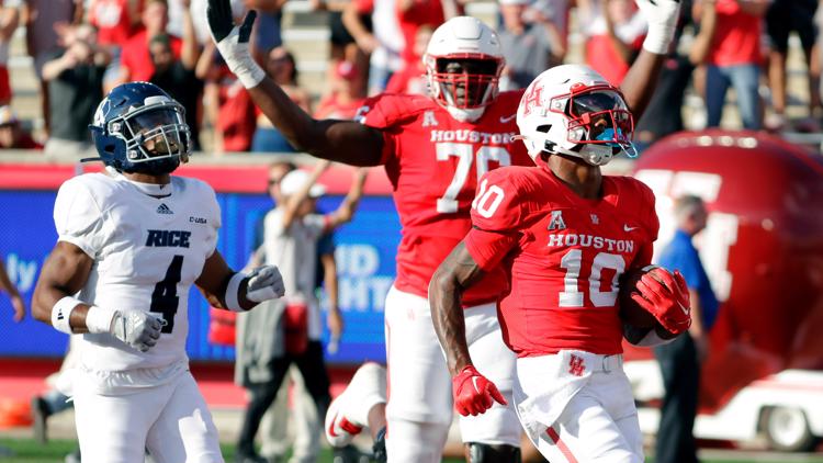 Houston's defense makes 2 big plays late in win over Rice