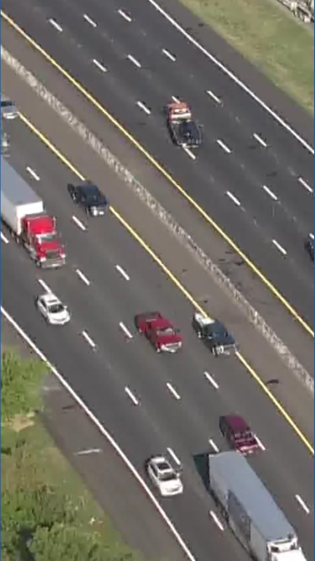 I-10 East Freeway crash involving 18-wheeler causes major delays in ...