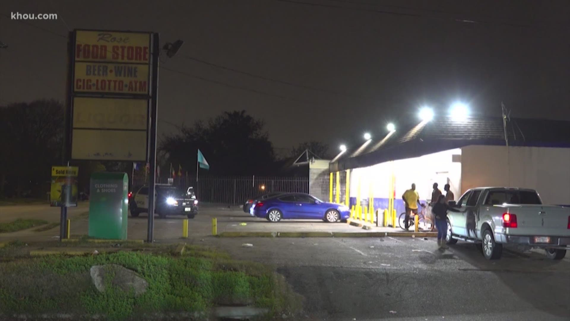 Houston police are looking for the suspect who shot and killed a man during a fight outside a store in Houston's northside.