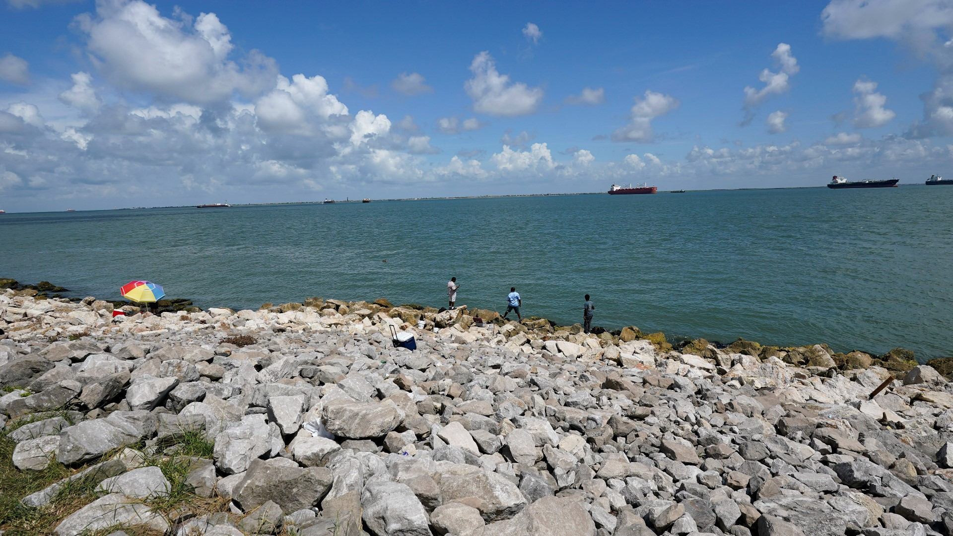 Galveston County to redraw election district maps, judge orders