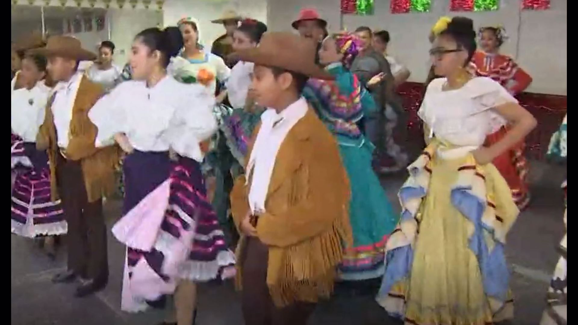 Ruben Galvan takes you inside a dance school dedicated to the art of folklorico, flamenco and much more on #HTownRush.