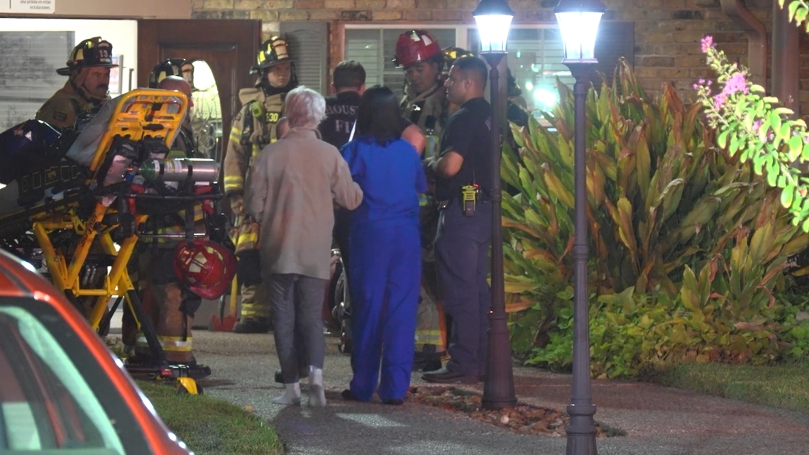 Elderly woman dies in early morning fire at Houston nursing home | khou.com