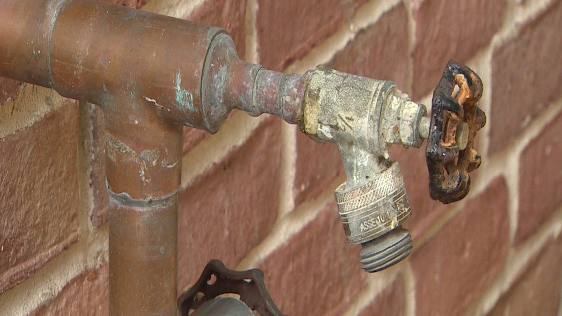 How to protect pipes during a freeze | khou.com