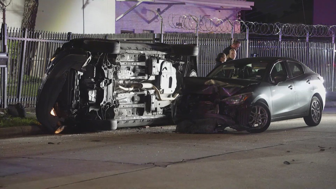 Police chase from West U ends in major crash on Houston's south side