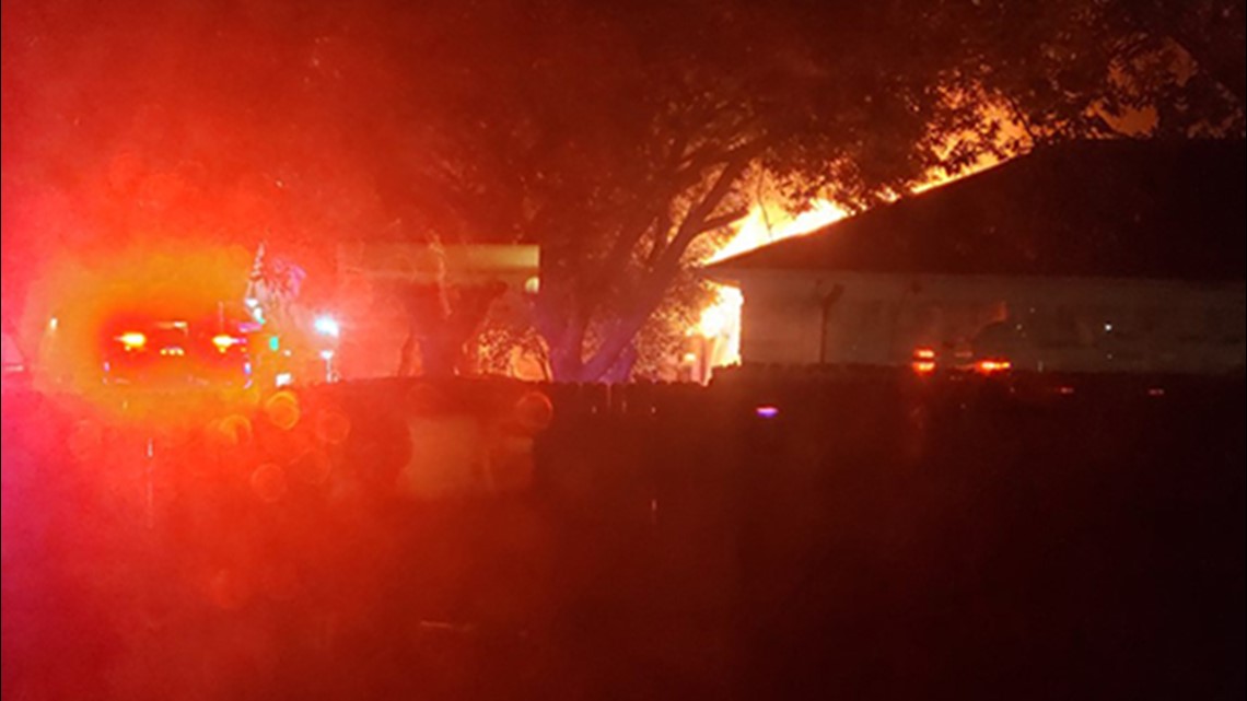 Pria bunuh wanita, bakar rumah Sugar Land |  kejahatan Houston