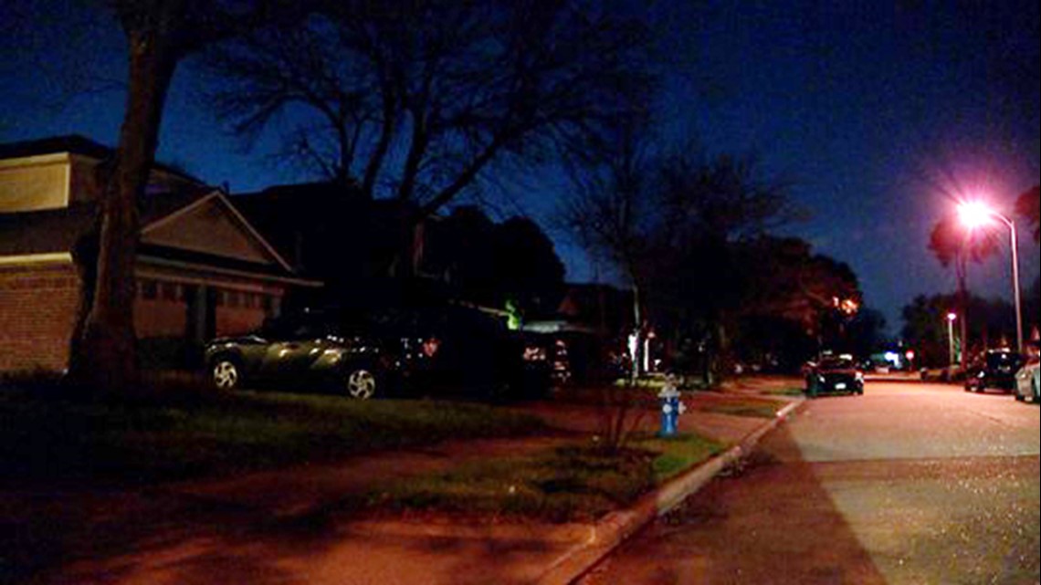 Houston, Texas news: Teen finds mom shot to death inside home - Vimarsana News