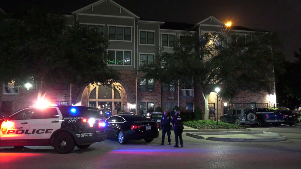 Gadis muda ditembak dan dibunuh di daerah Houston Heights, kata polisi
