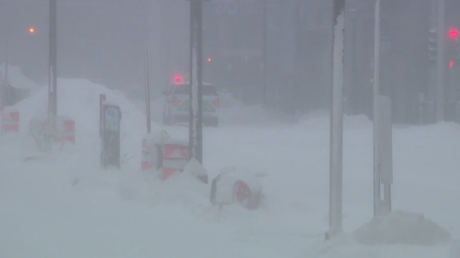 Major March snowstorm shuts down travel across Midwest | khou.com