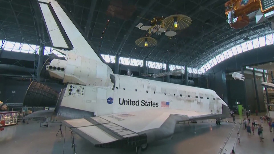 Virginia senators push back on Space Shuttle Discovery move to Texas