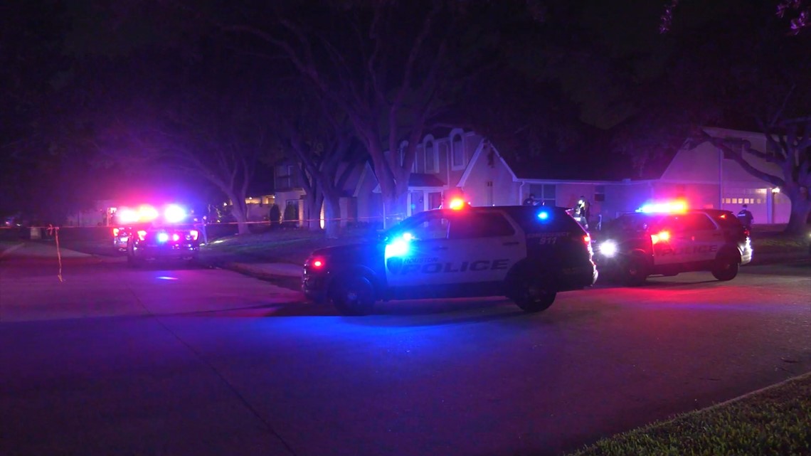 Penembakan di Houston, Texas: Petugas polisi menembak pria yang memegang pisau