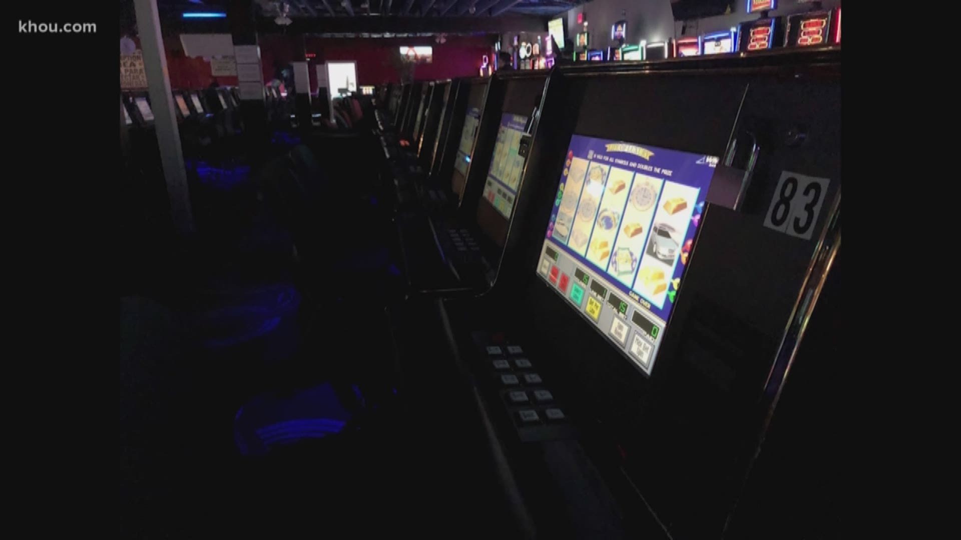 Deputies seize machines, cash in illegal game room bust | khou.com