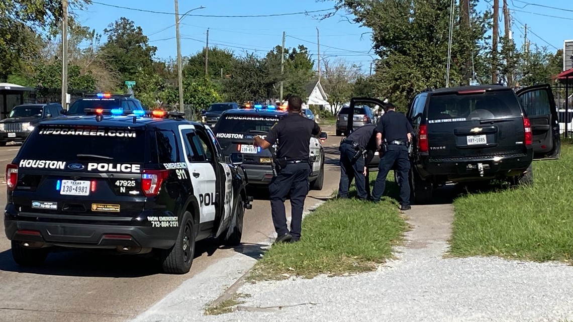 HPD responding to shooting in north Houston | khou.com