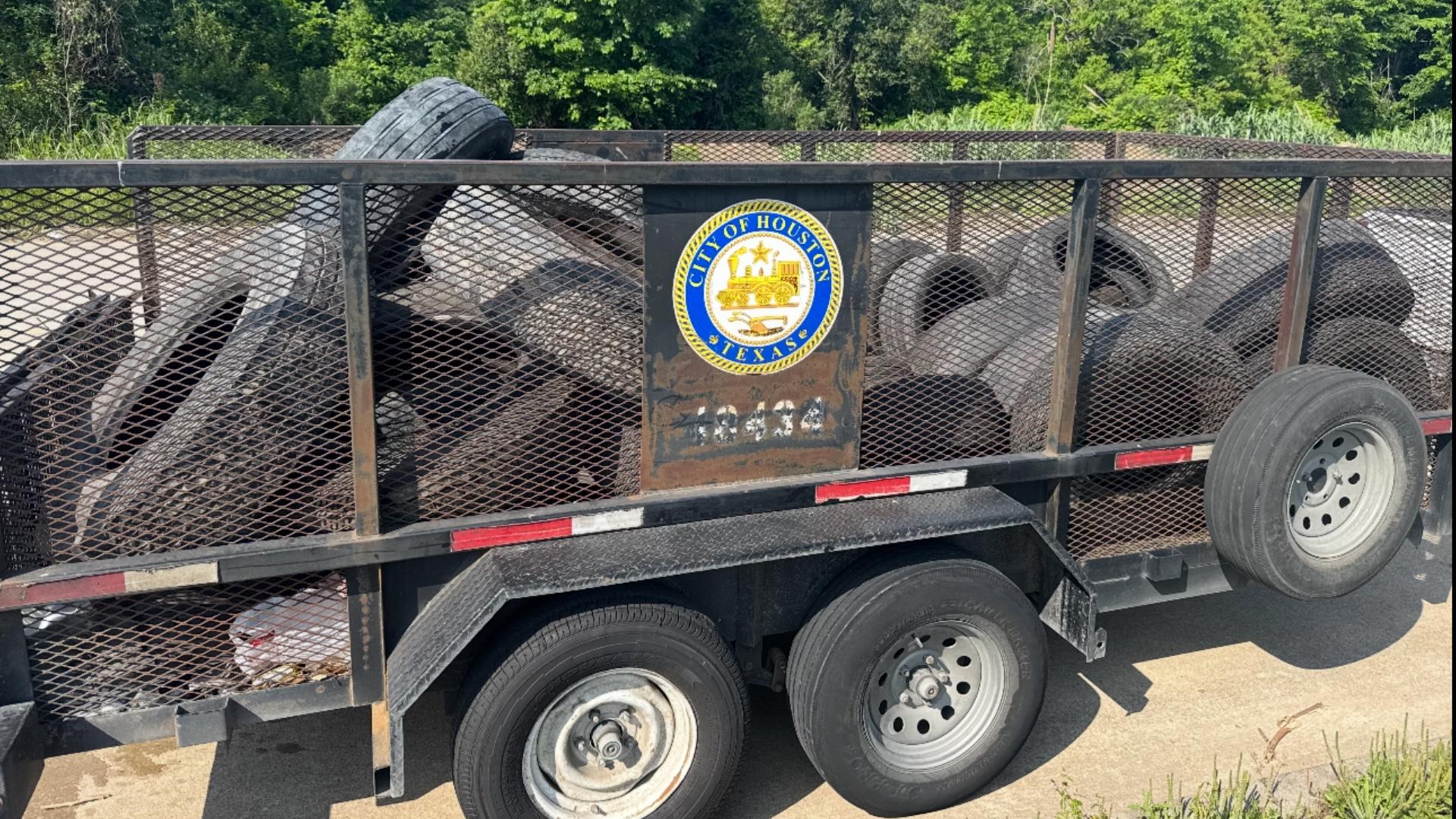 Houston tackles illegal dumping on Buffalo Speedway | khou.com