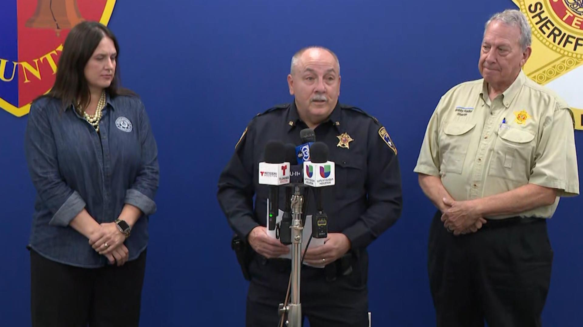 Liberty County officials give update on manhunt for suspect in deadly ...