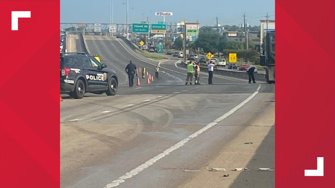 Major crash on North Freeway causing significant delays heading north ...
