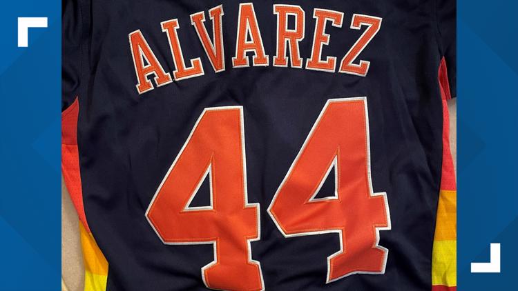 Swag on the street: Florida vendor sells cheaper, unofficial Astros gear