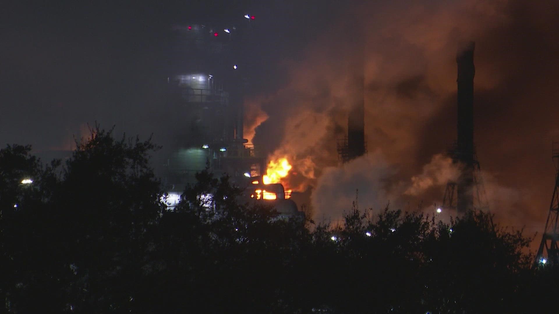 Massive explosion at ExxonMobil refinery near Houston leaves several injured