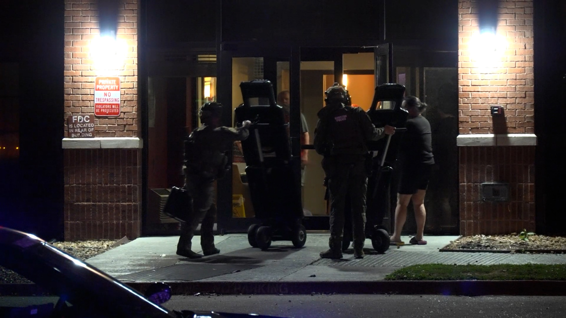 Man taken into custody after hours-long standoff at north Houston extended-stay hotel, police say