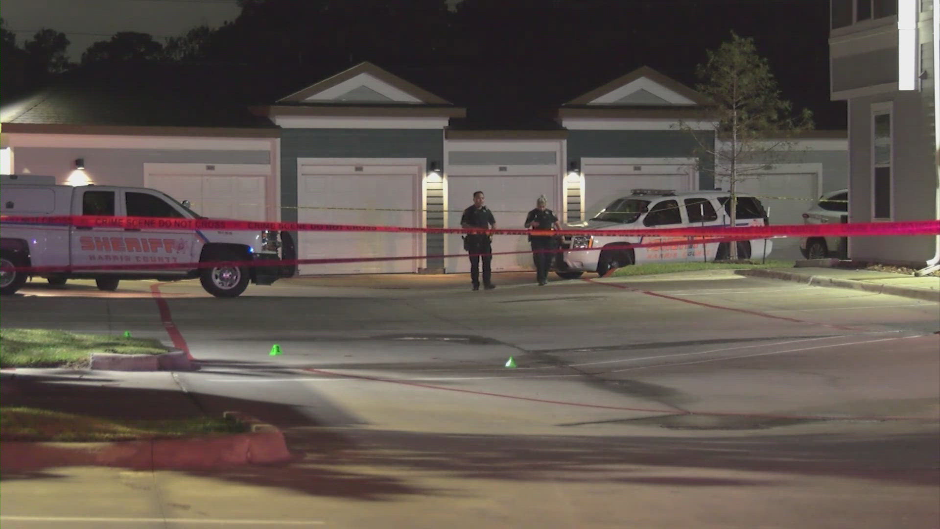 Deputies are investigating the shooting death of a 17-year-old at a north Harris County apartment complex Sunday night, according to the sheriff’s office.