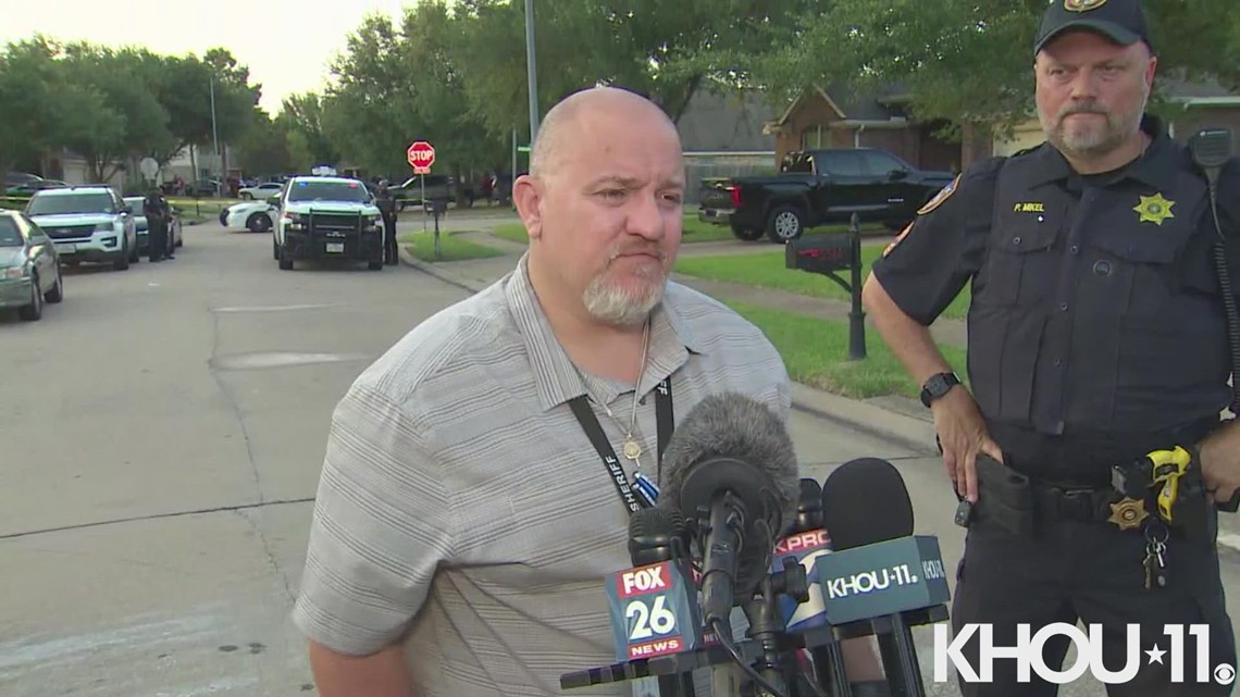 HCSO gives update after a teen was shot in the thigh while taking out ...