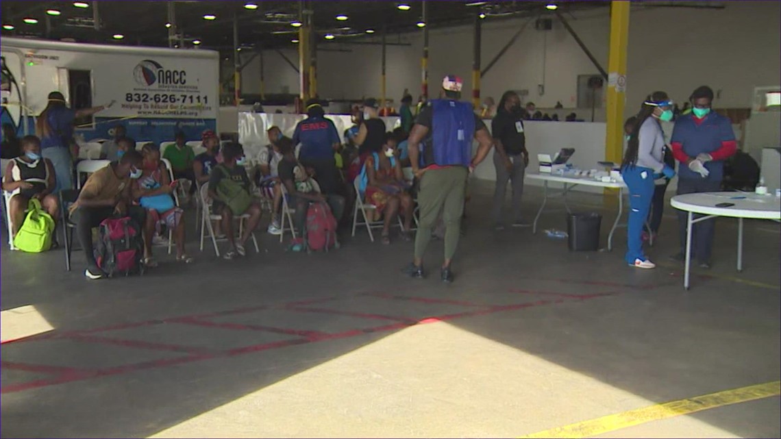 Houston shelter temporarily houses Haitian migrants