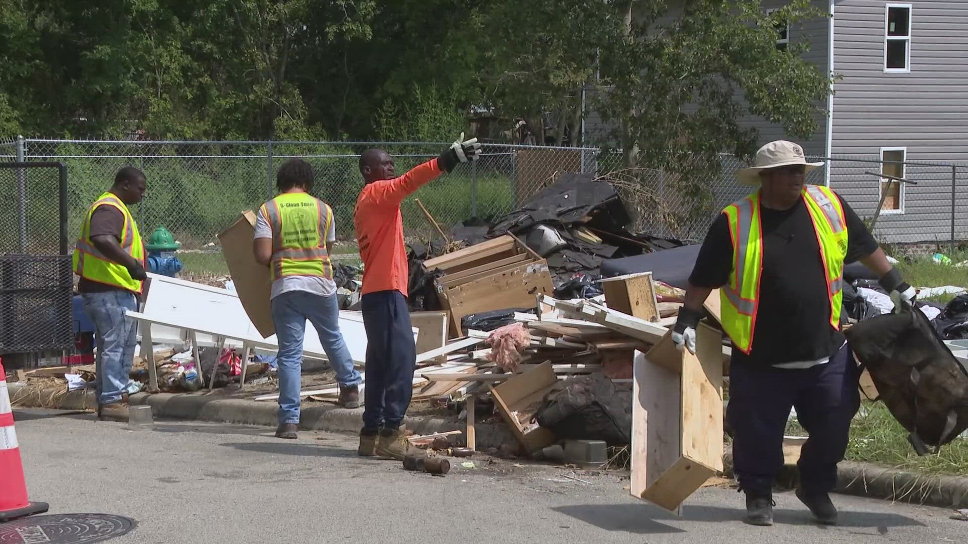 Clean teams work daily to clear illegal dumpsites in Houston's Fifth ...