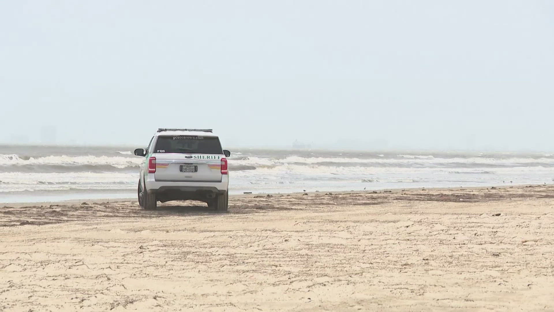 The sheriff is implementing new rules for Jeep Weekend including no beach parking and banned mass gatherings. Over 400 deputies will be stationed on the peninsula.