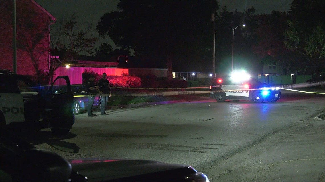 Wanita terbunuh saat baku tembak di Leonora St. |  Berita Houston, Texas