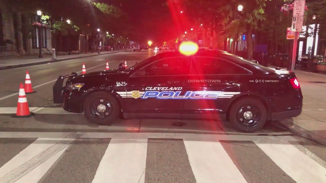 9 wounded in shooting in Cleveland | khou.com