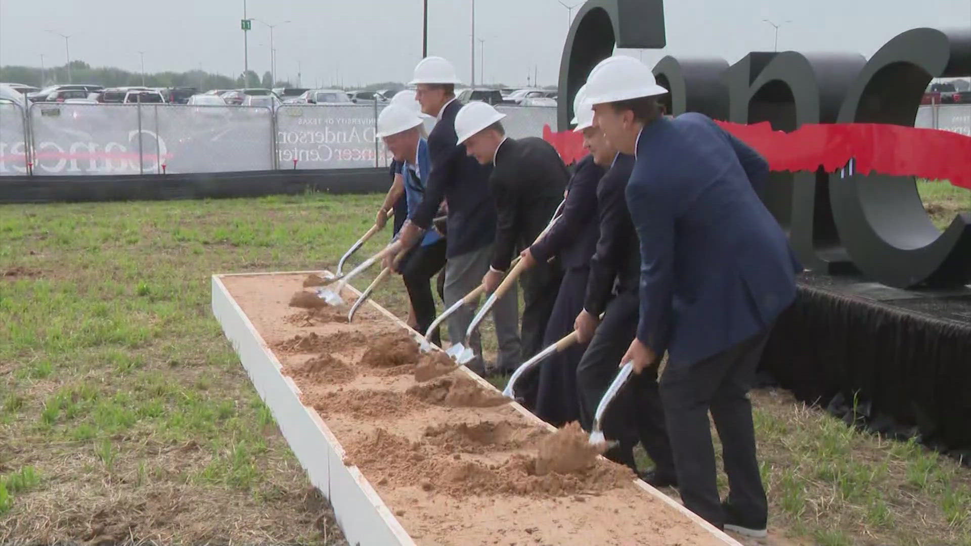 MD Anderson officially broke ground on a cutting-edge facility in Sugar Land. It will be the largest MD Anderson location in the Houston area outside the TMC.