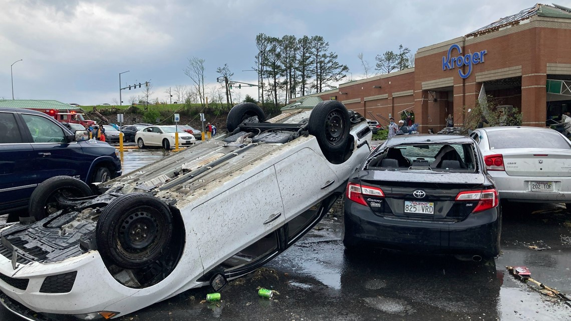 Tornado slams Arkansas; severe weather Illinois, Iowa - Vimarsana News