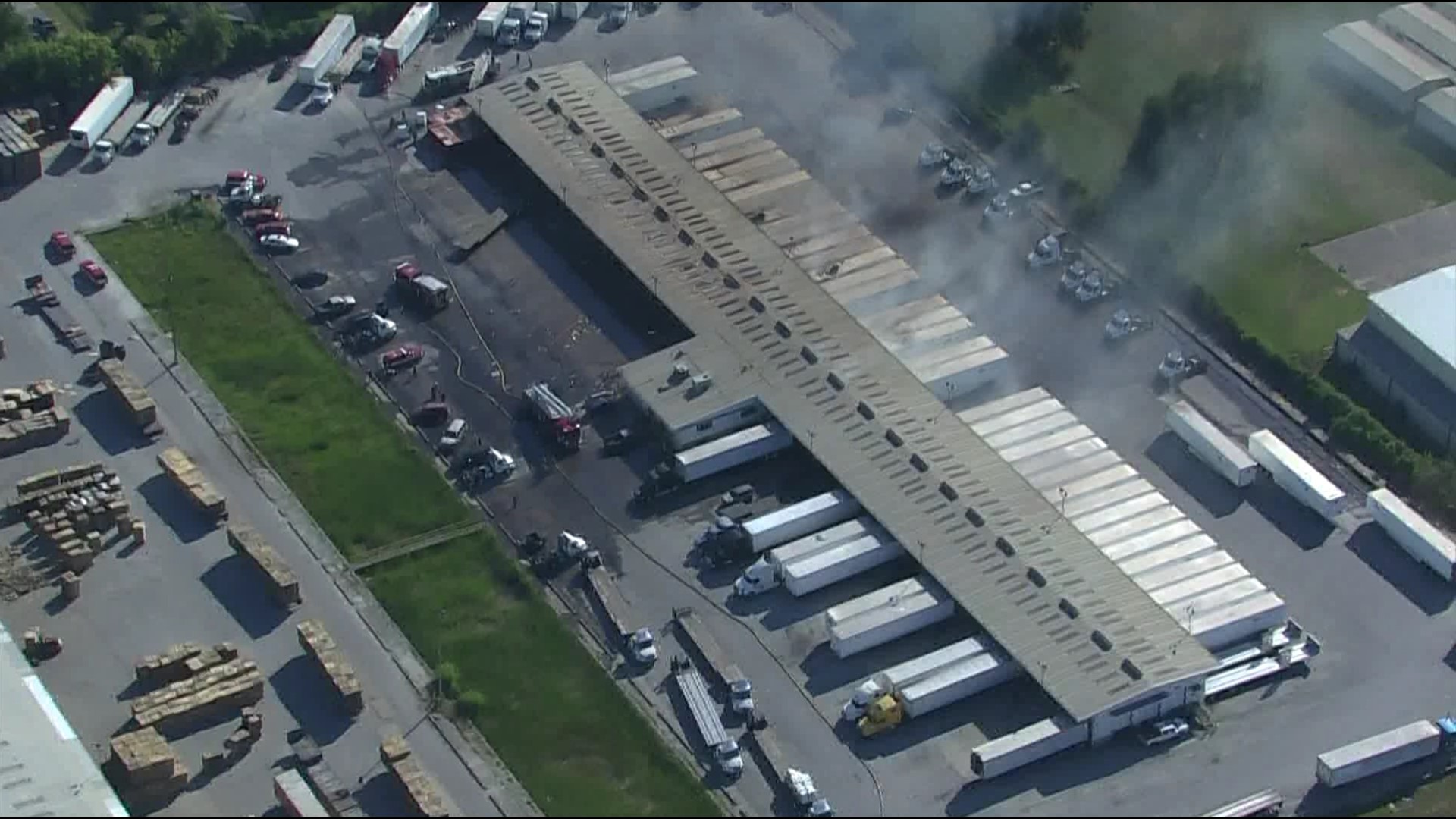 Fire at Houston warehouse on Blaffer Street | khou.com