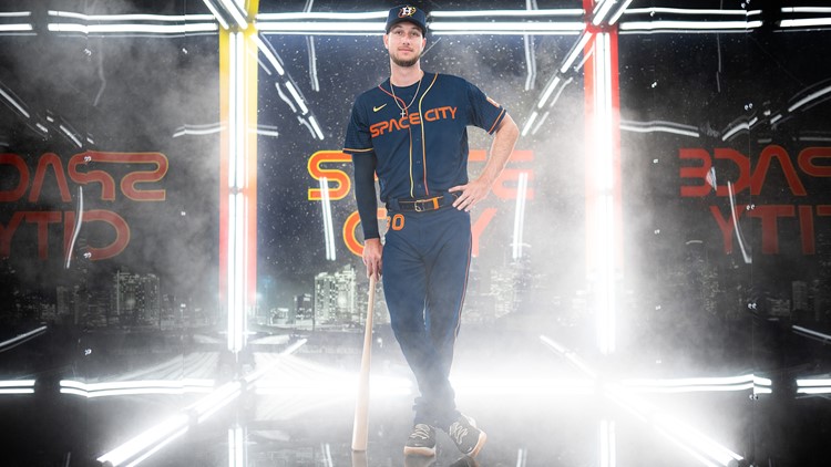 FOX Sports: MLB on X: The Astros revealed their 'Space City' Nike City  Connect uniforms 🚀⭐️ 📷: @astros  / X
