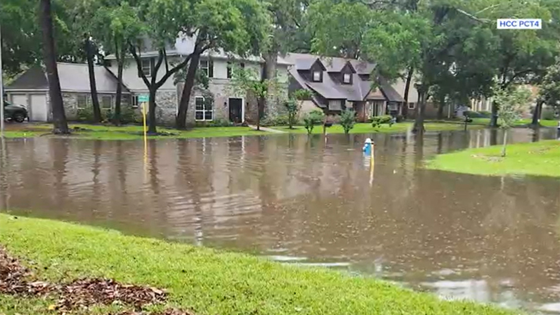 How much rainfall did the Houston area get on Sunday?