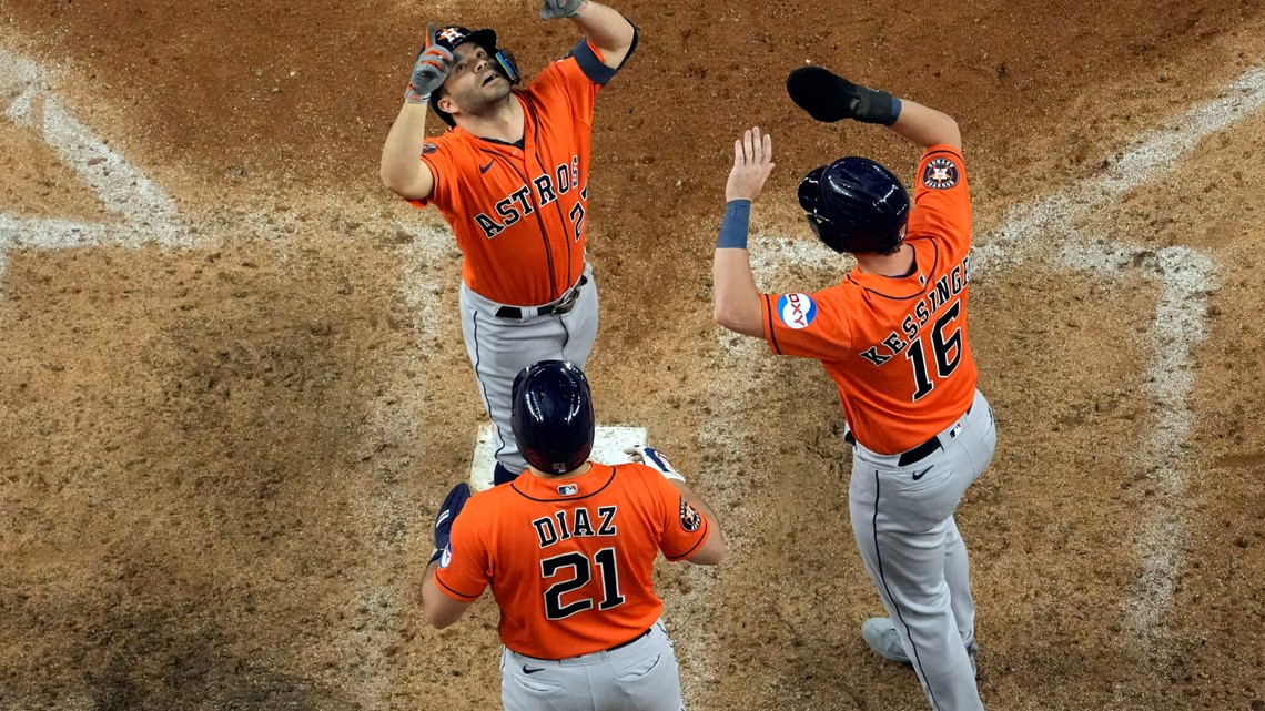 Here's why the Astros put 5 straight runners on base against