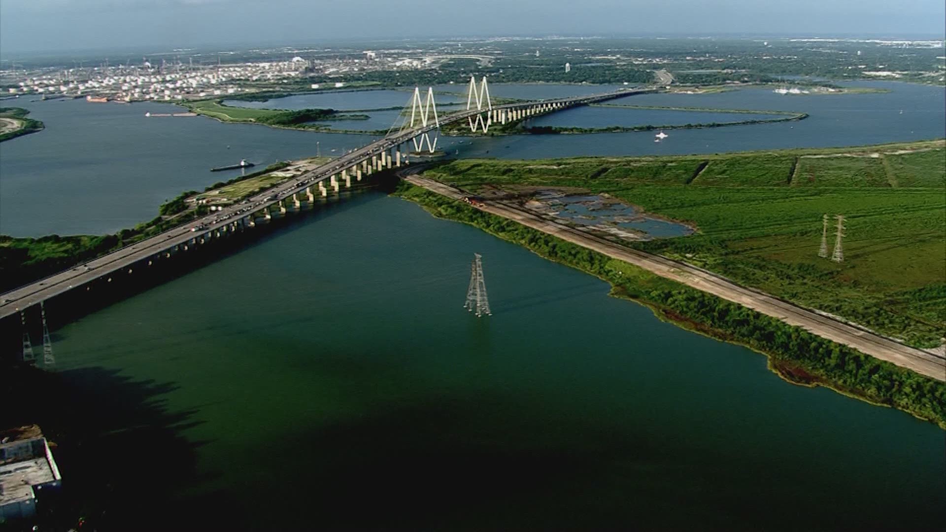 Fred Hartman Bridge Protest: Greenpeace Pays Restitution | Khou.com