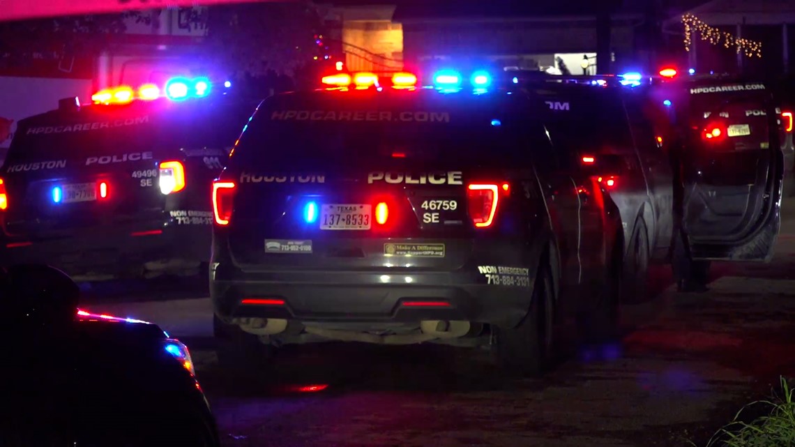 Houston, Texas crime: Suspected robber shot to death, police say - Vimarsana News