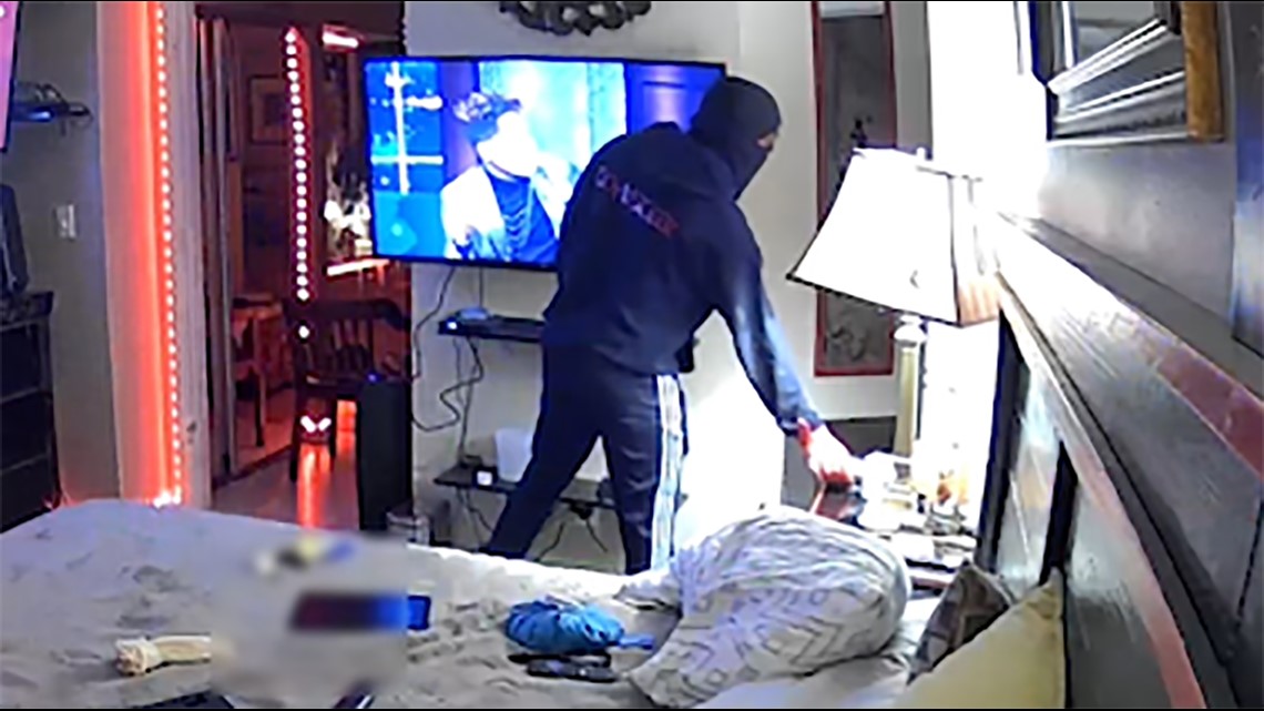 Pencuri tertangkap kamera di apartemen Texas Medical Center