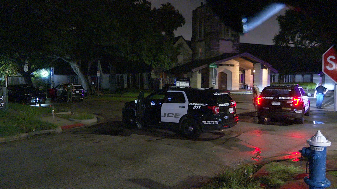 Suspect Shot, Injured In Officer-involved Shooting In Montrose | Khou.com