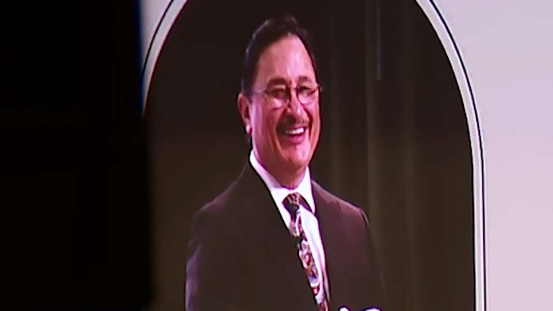 Houston pastor accidentally shot and killed by roommate during burglary, HPD says