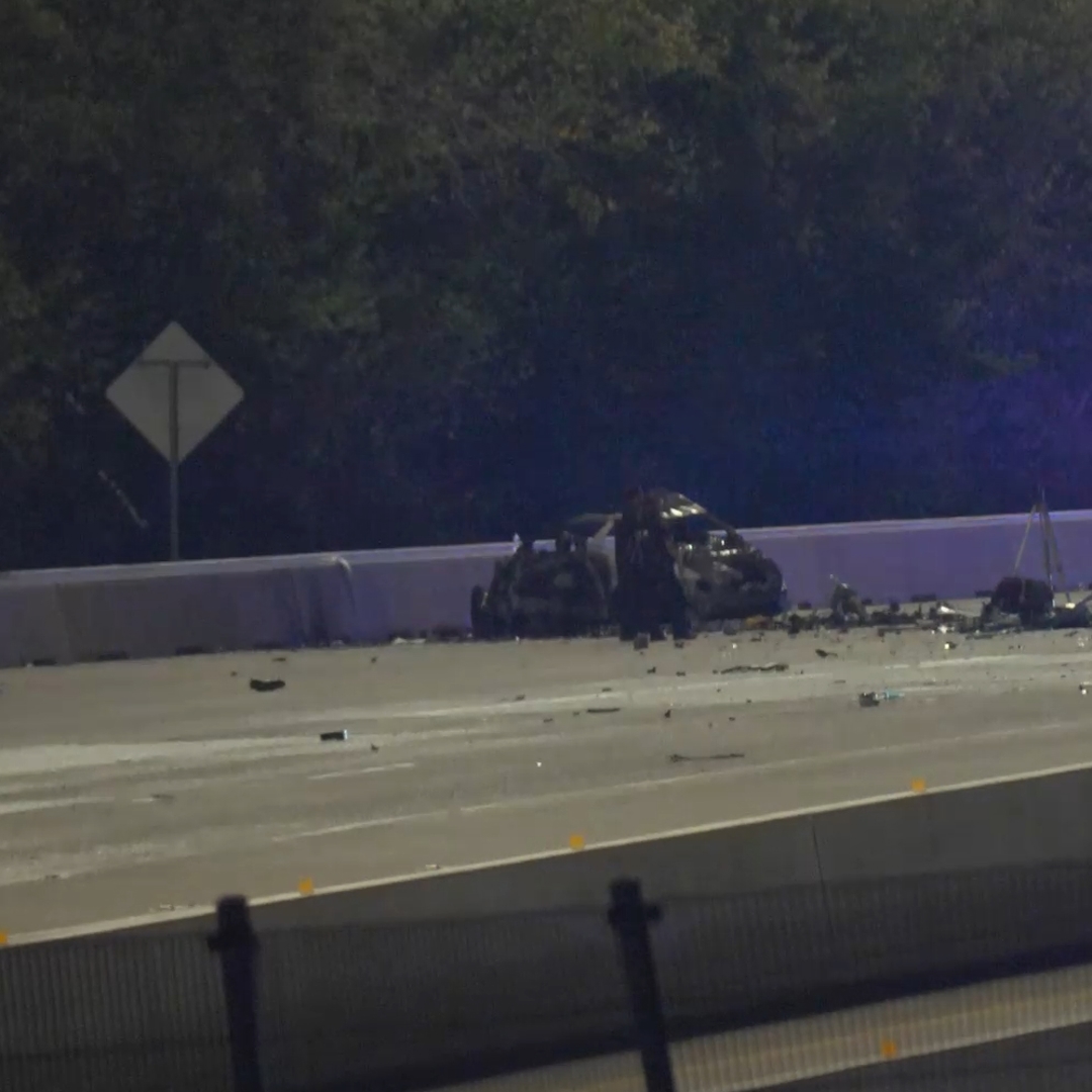 2 dead in fiery wrong-way crash on Katy Freeway, police say | khou.com