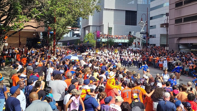 Crowds are out in full force at #Astros World Series parade! You can join  our livestream now at www.fox26houston.com/live & we'll be LIVE…
