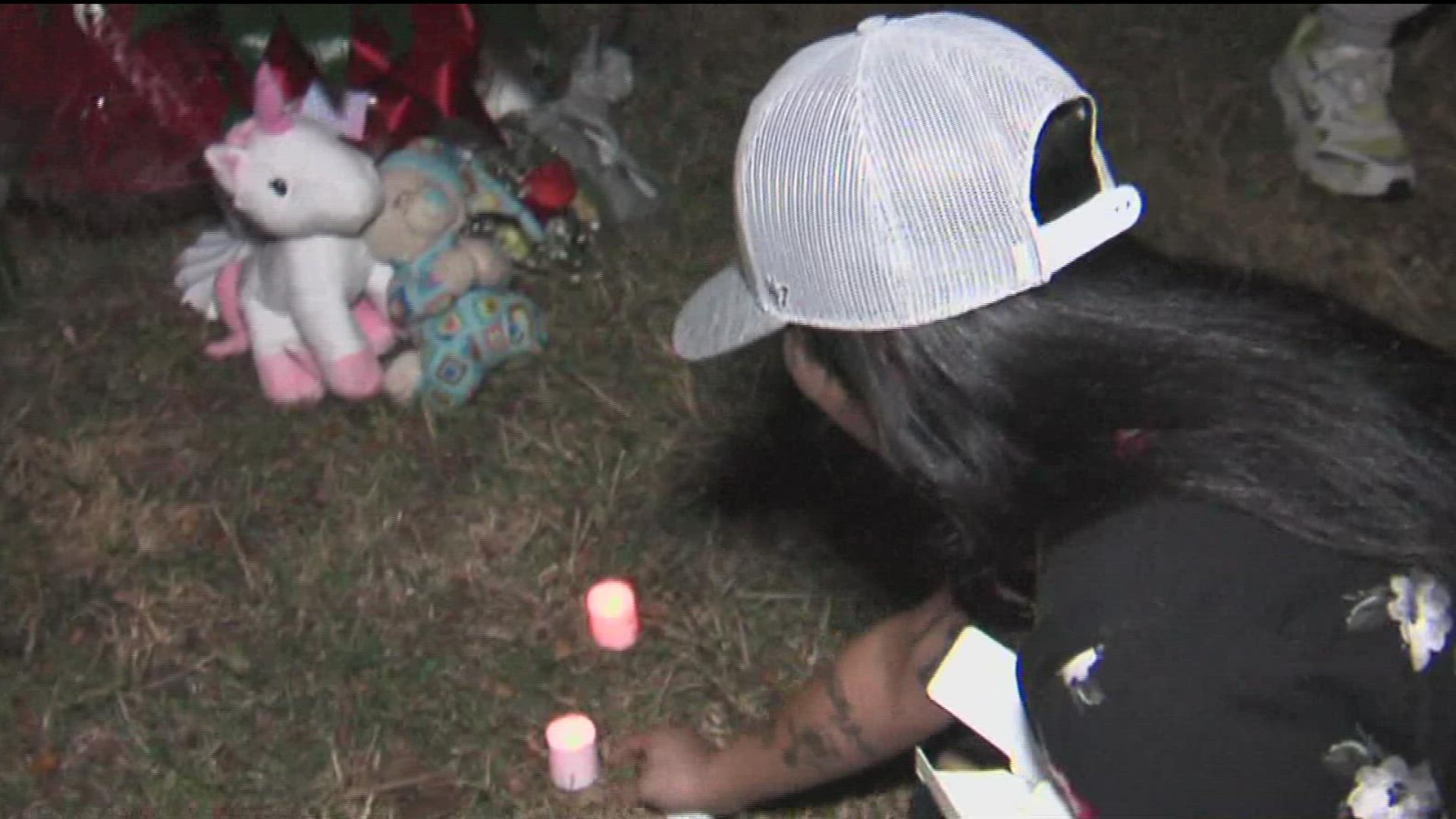 The family held a vigil for the 11-year-old girl -- making sure it was open to all who cared to stop by to pay their respects.