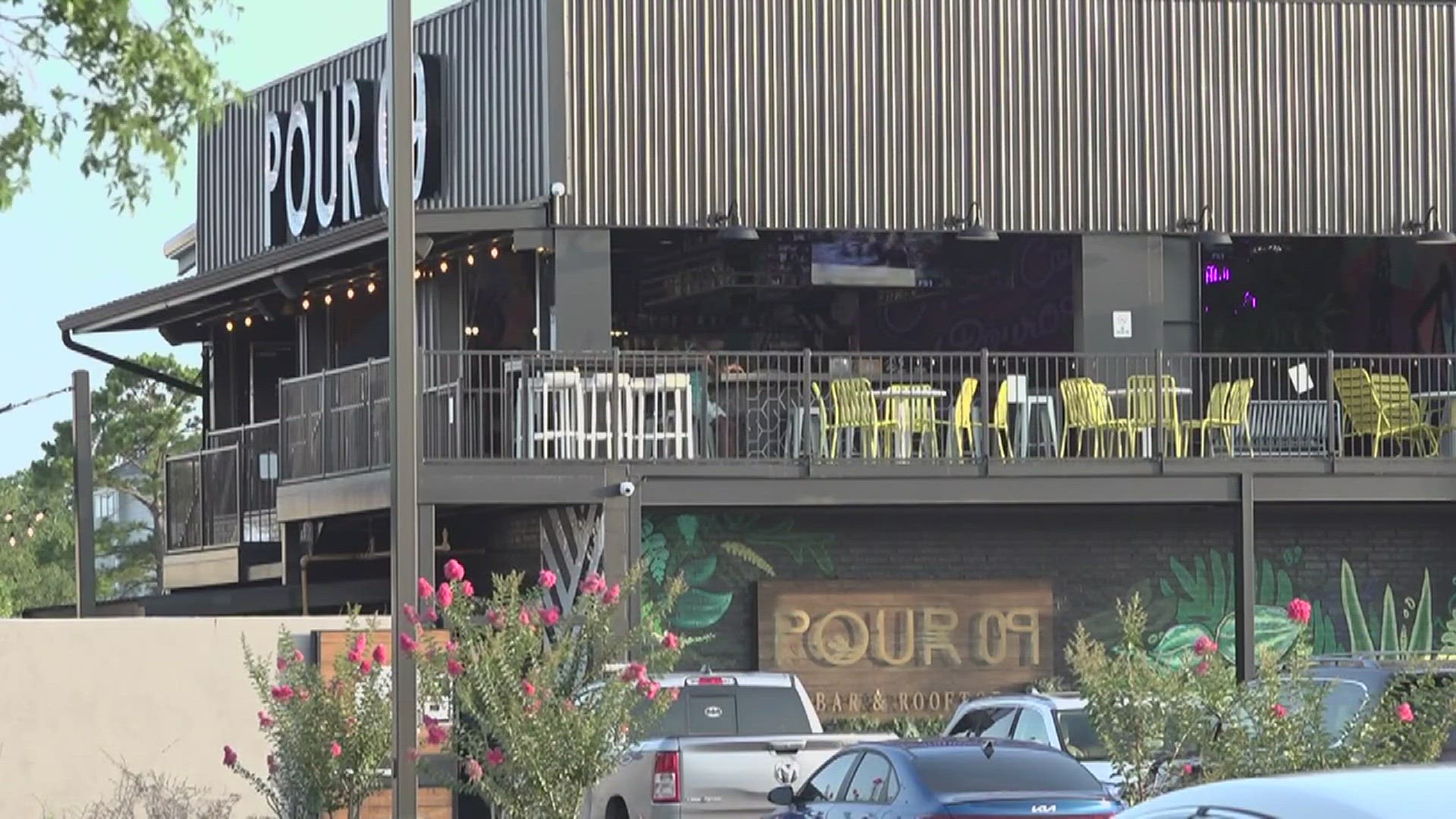 Bar Where Big Pokey Collapsed To Pay Tribute To Late Rapper | Khou.com